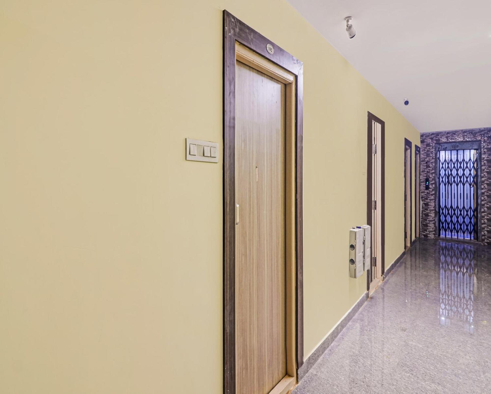 Super Hotel O Dsr Inn Near Nexus Haiderabad Buitenkant foto